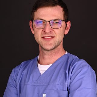 Dr. Radu Onicaș